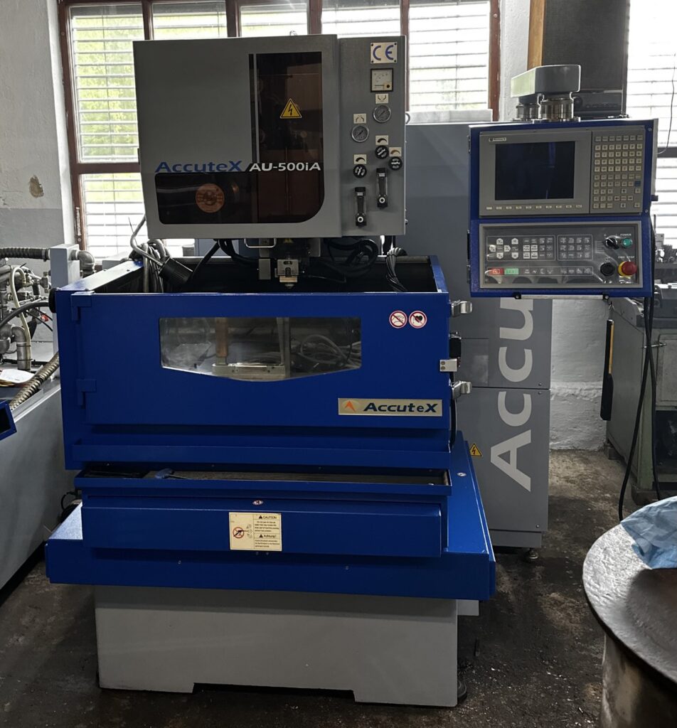 Elektroerozivní řezání